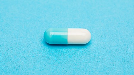 為什么吃頭孢不能喝酒？